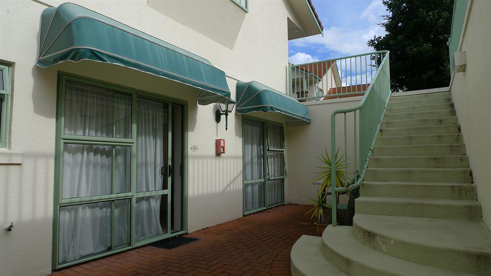 Rotorua Coachman Spa Motel Dış mekan fotoğraf